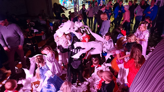 Kinderfasching im Schützenhaus Hanstedt Kinderfasching im Schützenhaus in Hanstedt mit Musik und Tanz